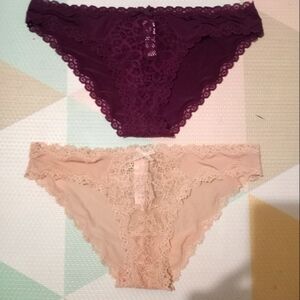 Victoria Secret 2 Cheekini Panties Medium Bundle